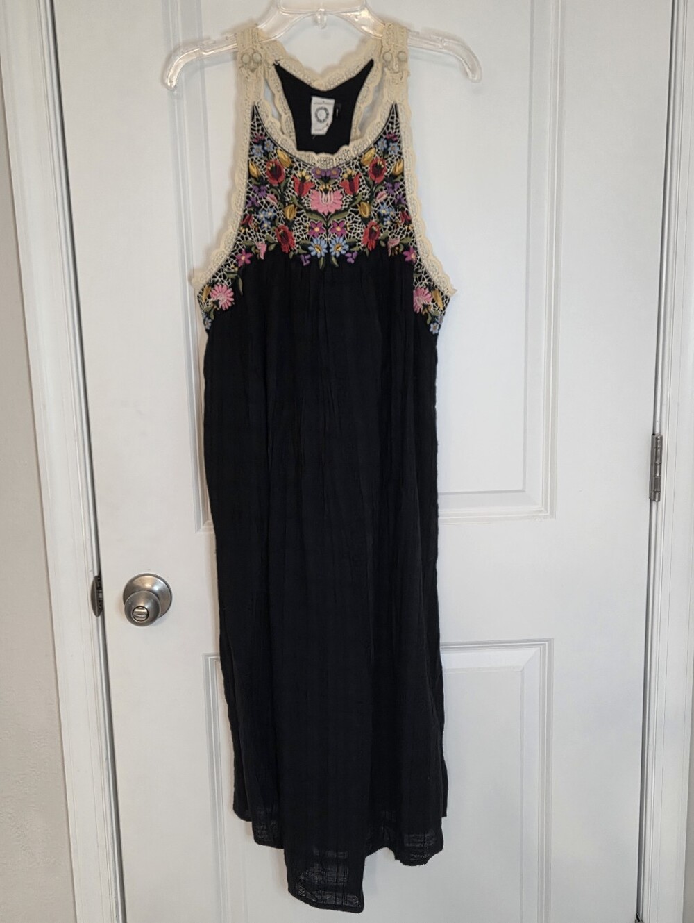 Anthropologie Akemi + Kin Mosley Embroidered Dress